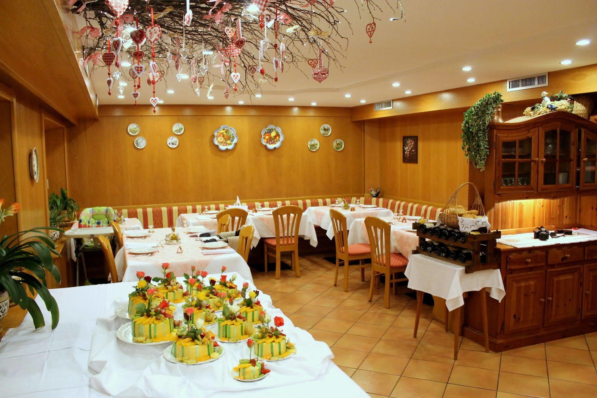 Albergo Trentino Moena Exterior photo
