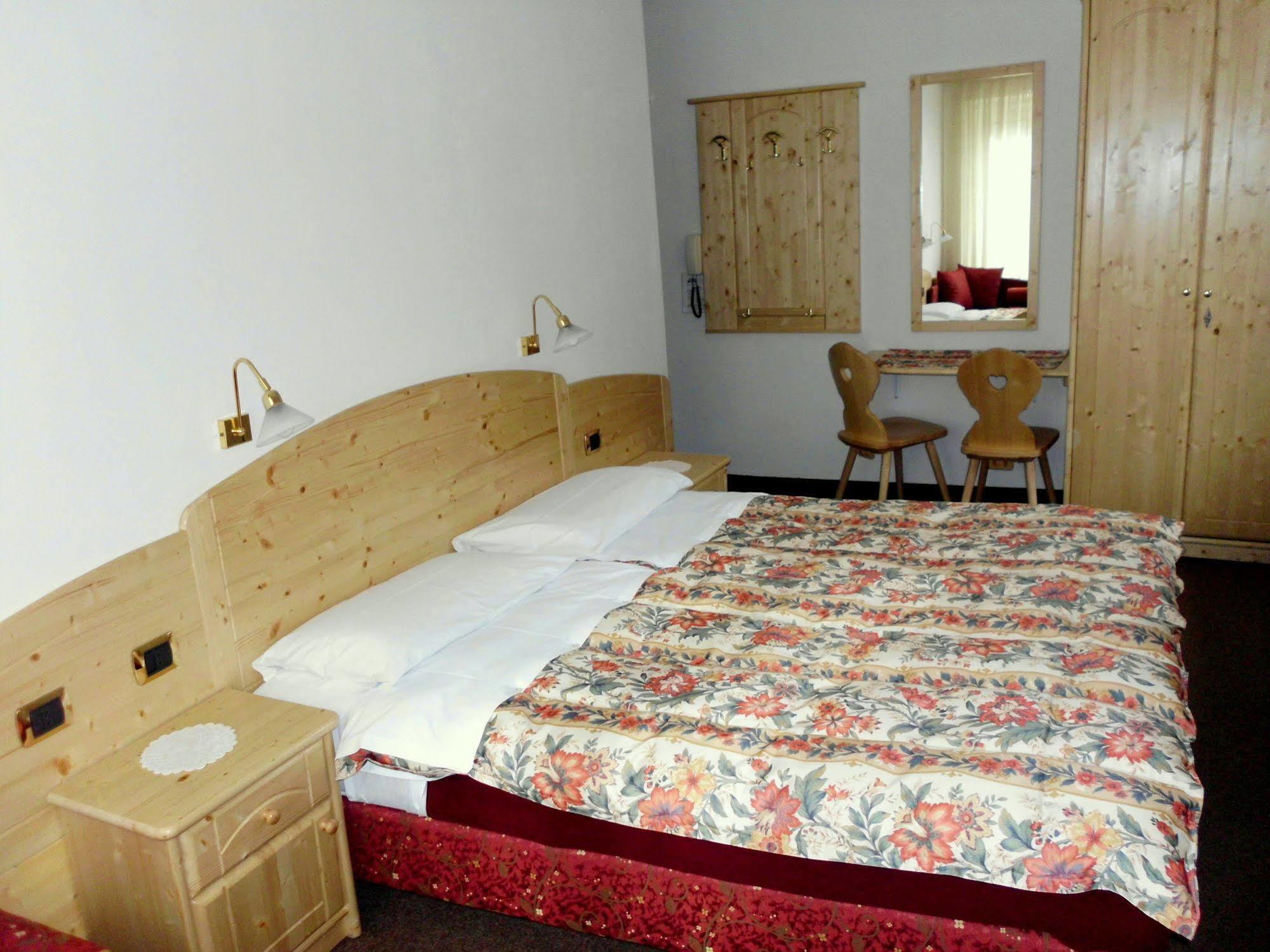 Albergo Trentino Moena Exterior photo