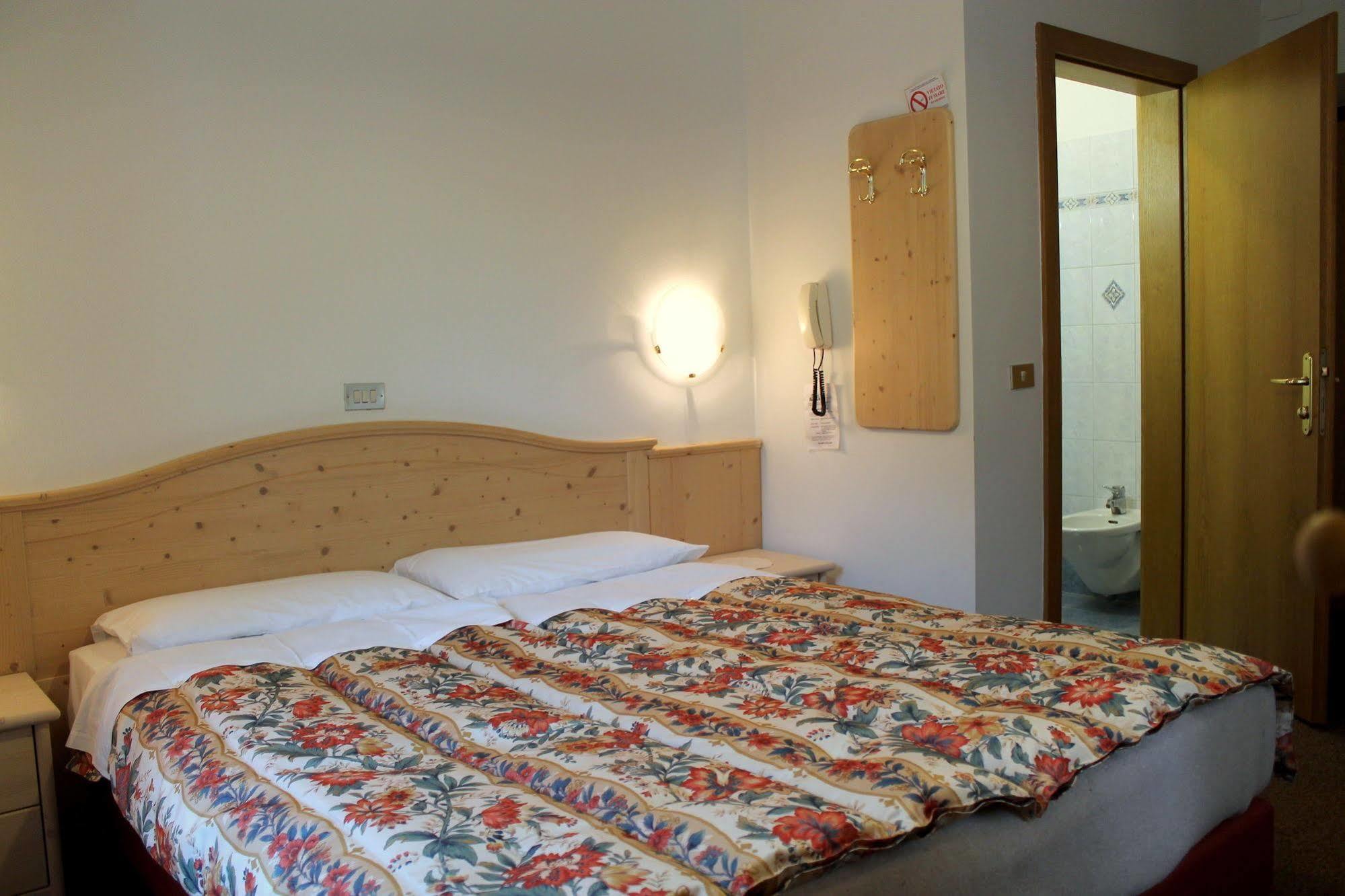 Albergo Trentino Moena Exterior photo