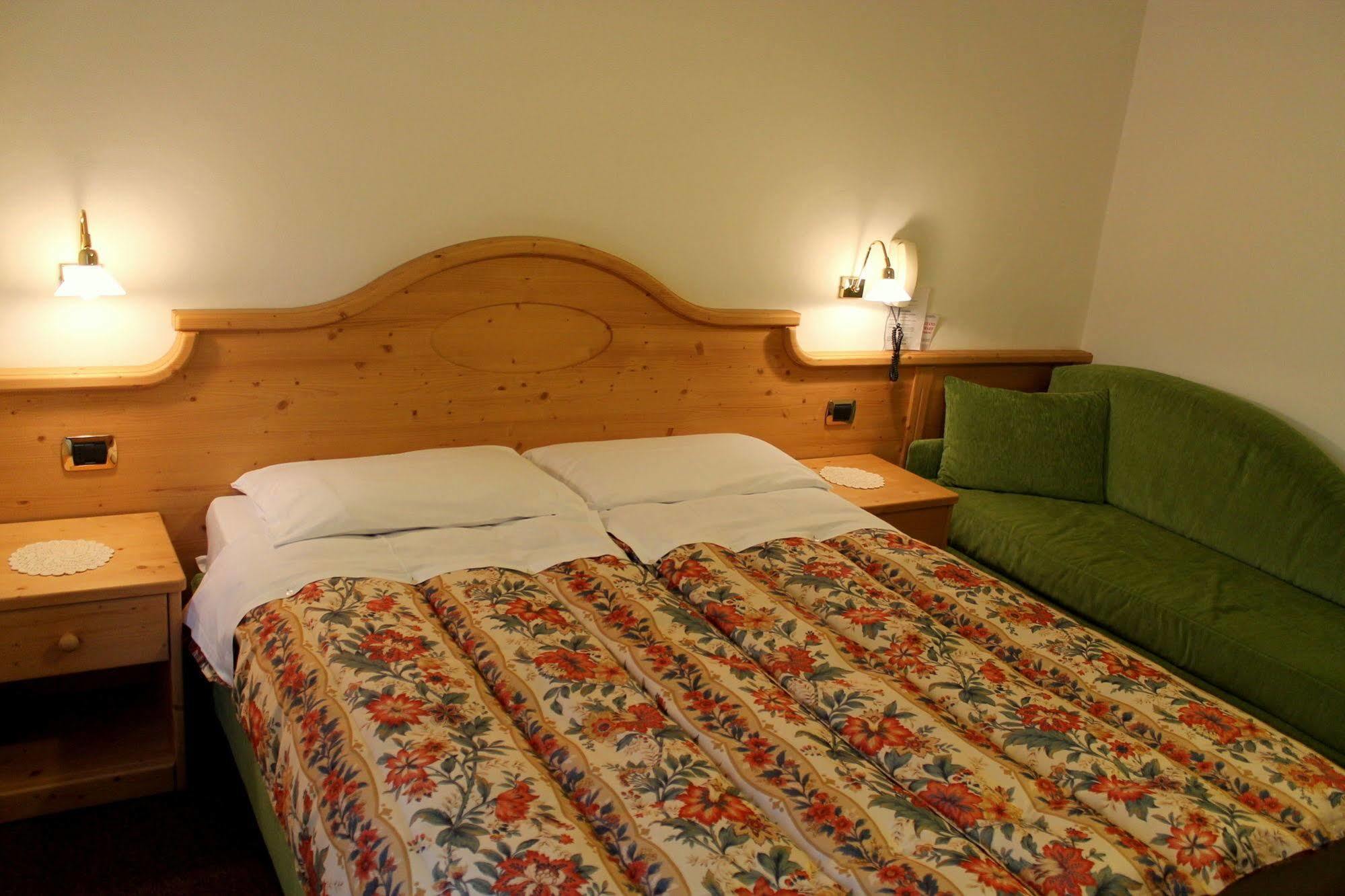 Albergo Trentino Moena Exterior photo